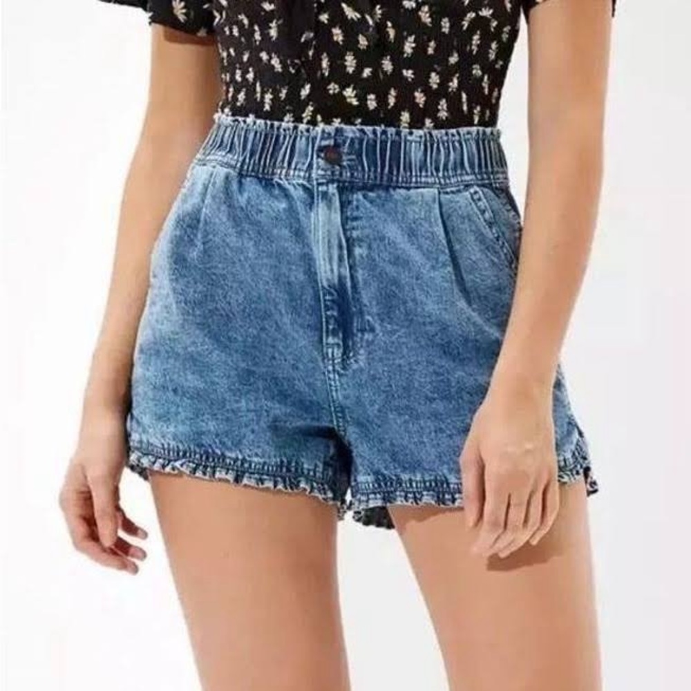 American Eagle Ruffle Hem High Waisted Mom Shorts